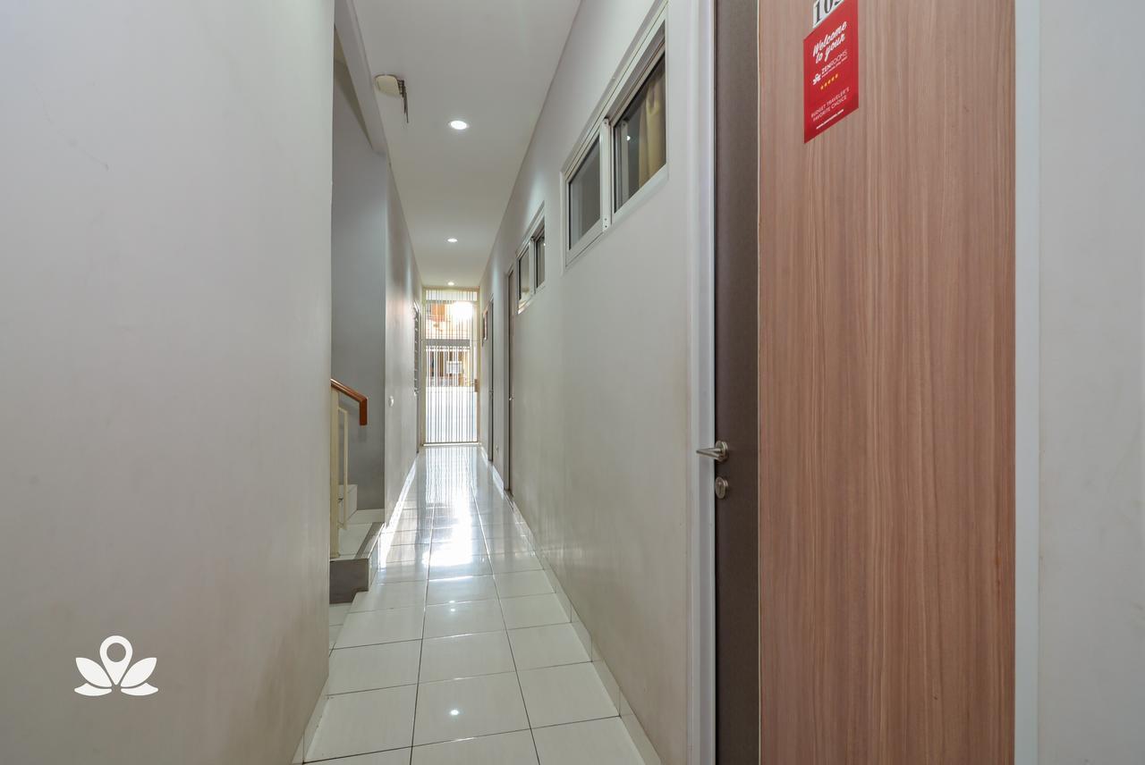 Zen Rooms Karet Pedurenan Jakarta Extérieur photo