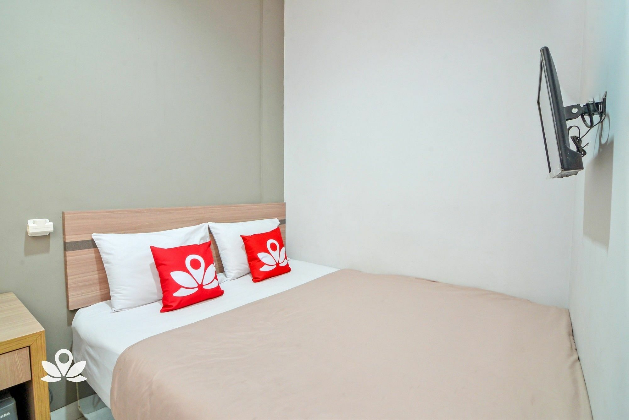 Zen Rooms Karet Pedurenan Jakarta Extérieur photo